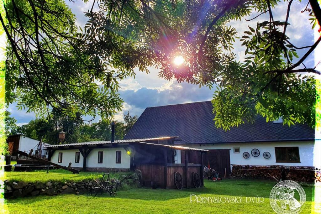 Premyslovsky Dvur Appartement Slezske Pavlovice Buitenkant foto